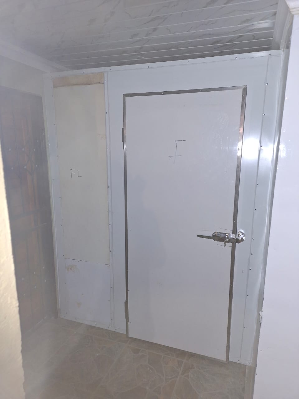 Fresh air ducting and extraction fan installation in shopping mall