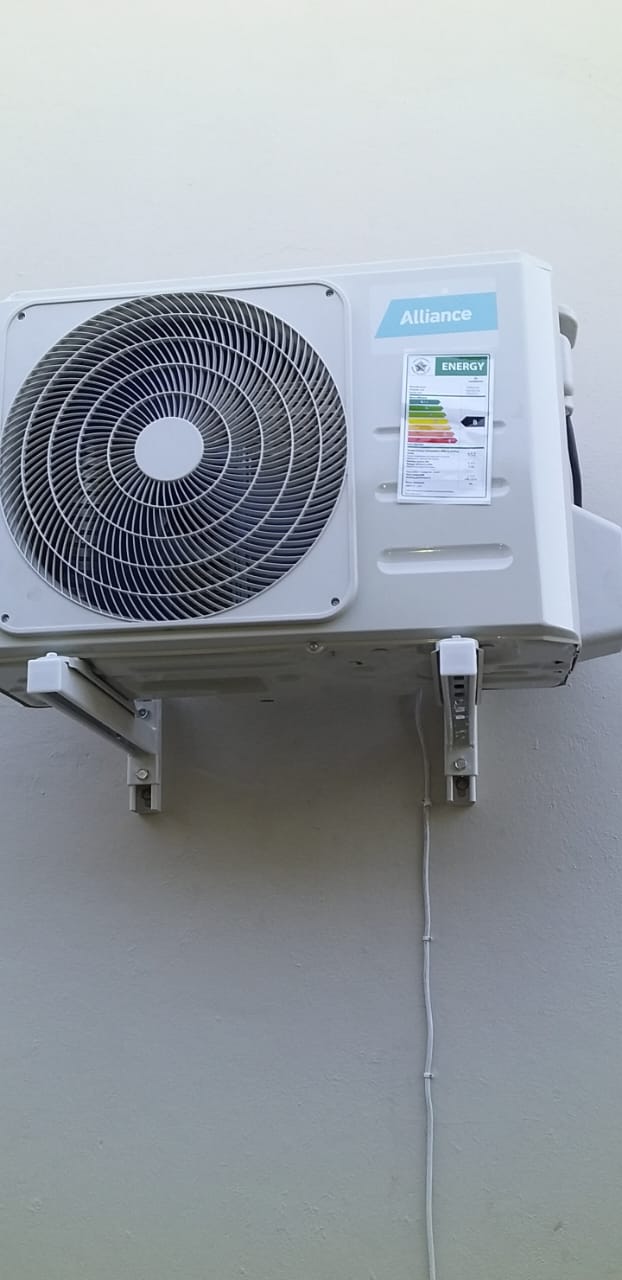 Fan coil units for chilled water system in retail complex