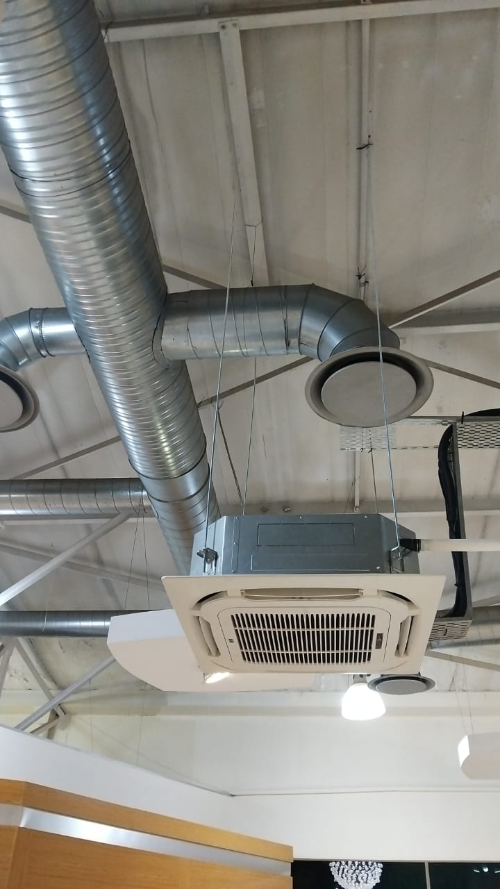 Fresh air ducting system for commercial building ventilation
