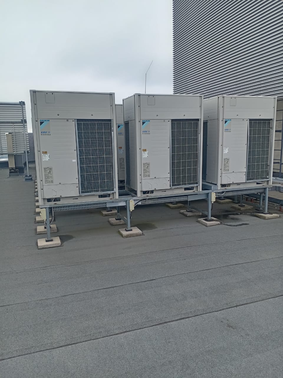 ABSA Medical Centre HVAC Installation - Cool Ideaz professional commercial air conditioning project